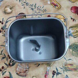 Breadman Ultimate Plus TR2200BC Loaf Pan and Mixing Paddle Replacement Parts